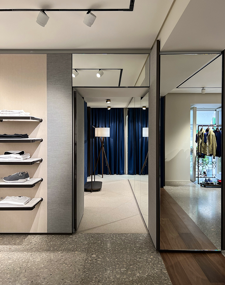 Kiton Milano Via Sant'Andrea