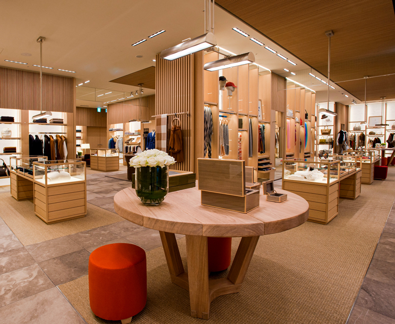 Loro Piana - HILTON PLAZA