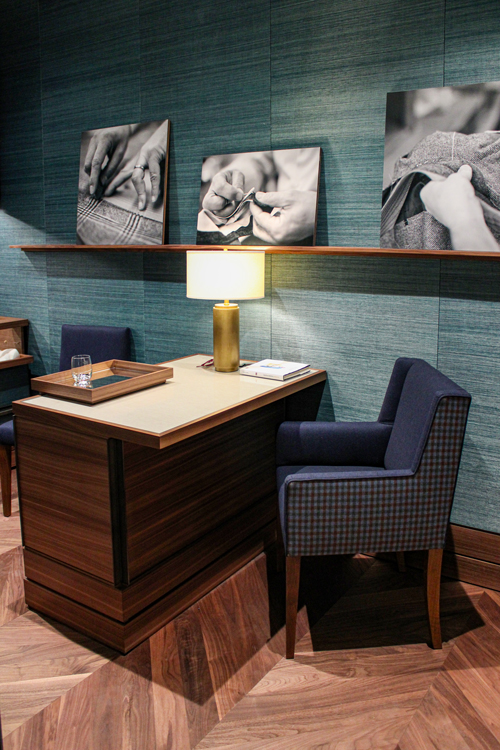 Kiton - LAS VEGAS