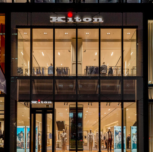 Kiton - TOKYO - Tokyu Plaza Ginza 