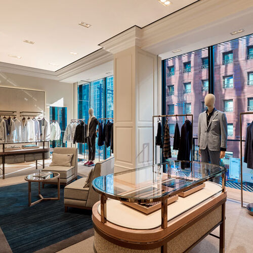 Kiton - TOKYO - Tokyu Plaza Ginza 